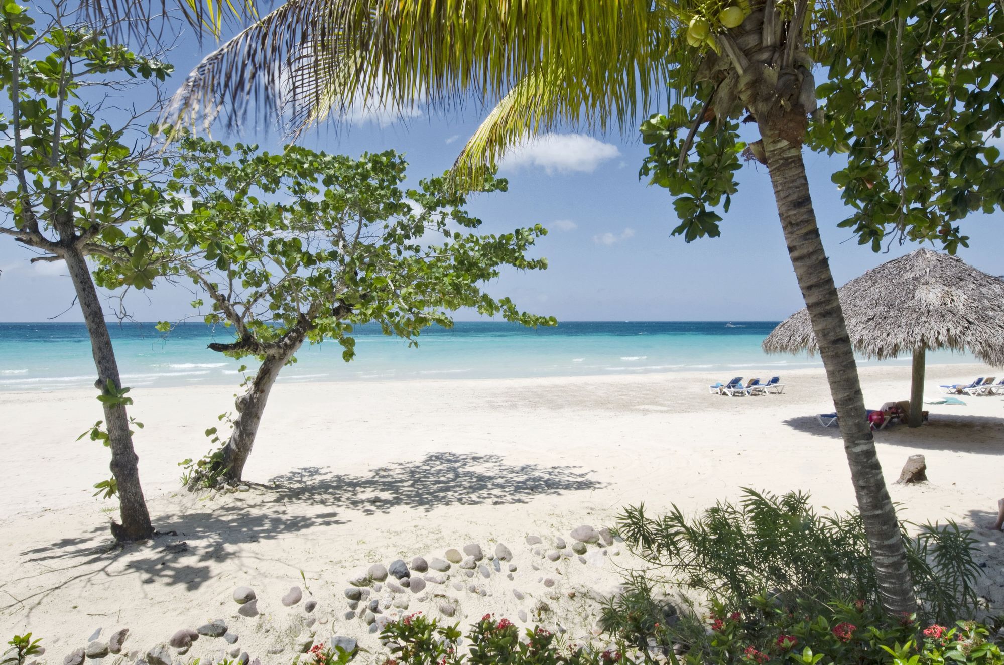 The 14 Best Places To Travel To In April Near the U.S.