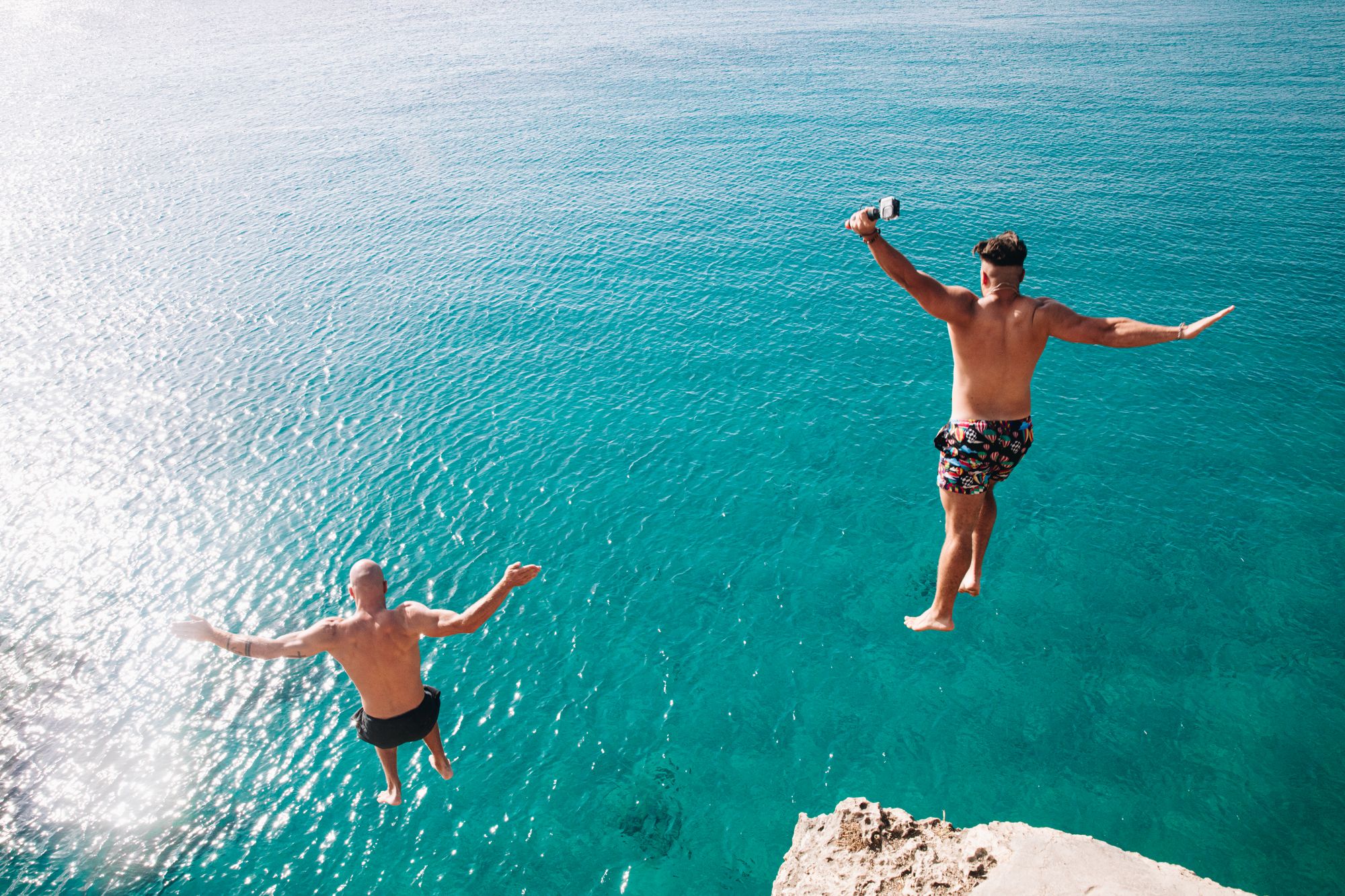 cliff jumping Curacao