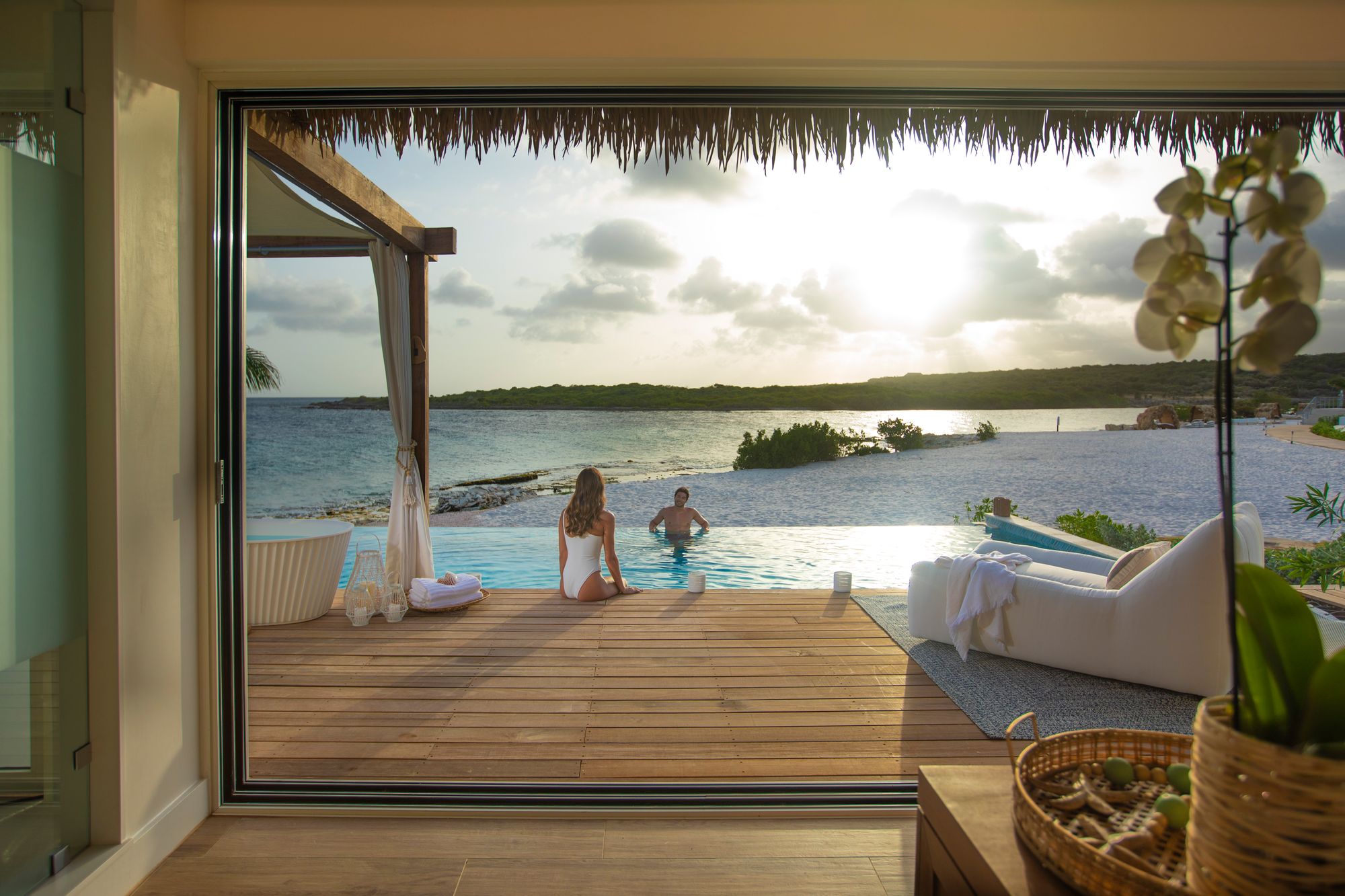 Awa-Seaside-Butler-Bungalows-Patio--SCR_Awa_Coastal_RM_Life_0134