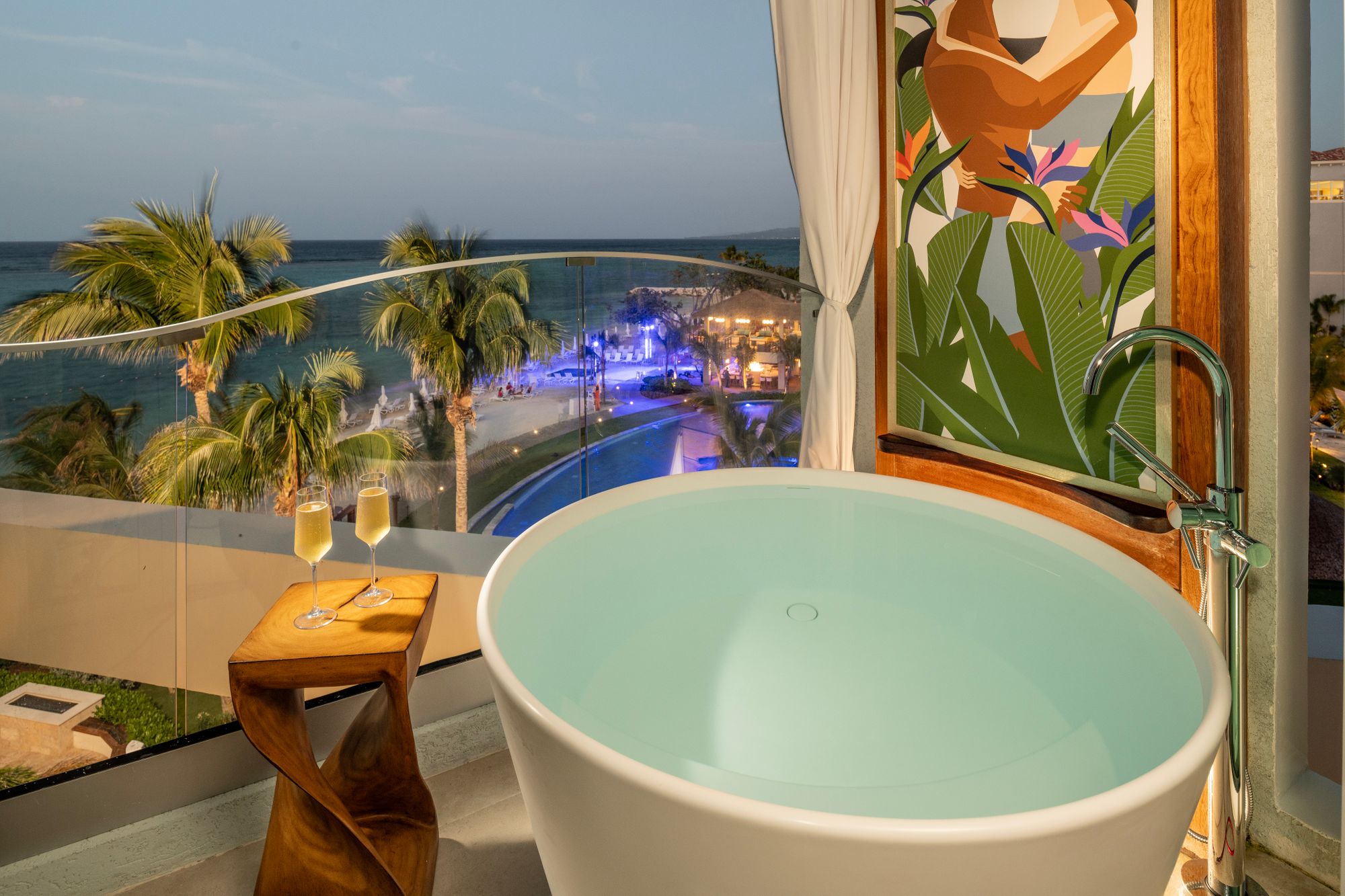 Sandals-Dunns-River---Mammee-Bay-Oceanview-One-Bedroom-Butler-Suite---Balcony-2--O1B--1
