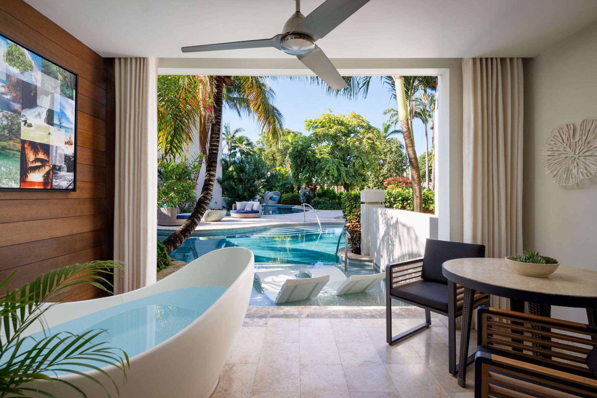 Sandals-SBD-Room5101-S1B-Patio-4039