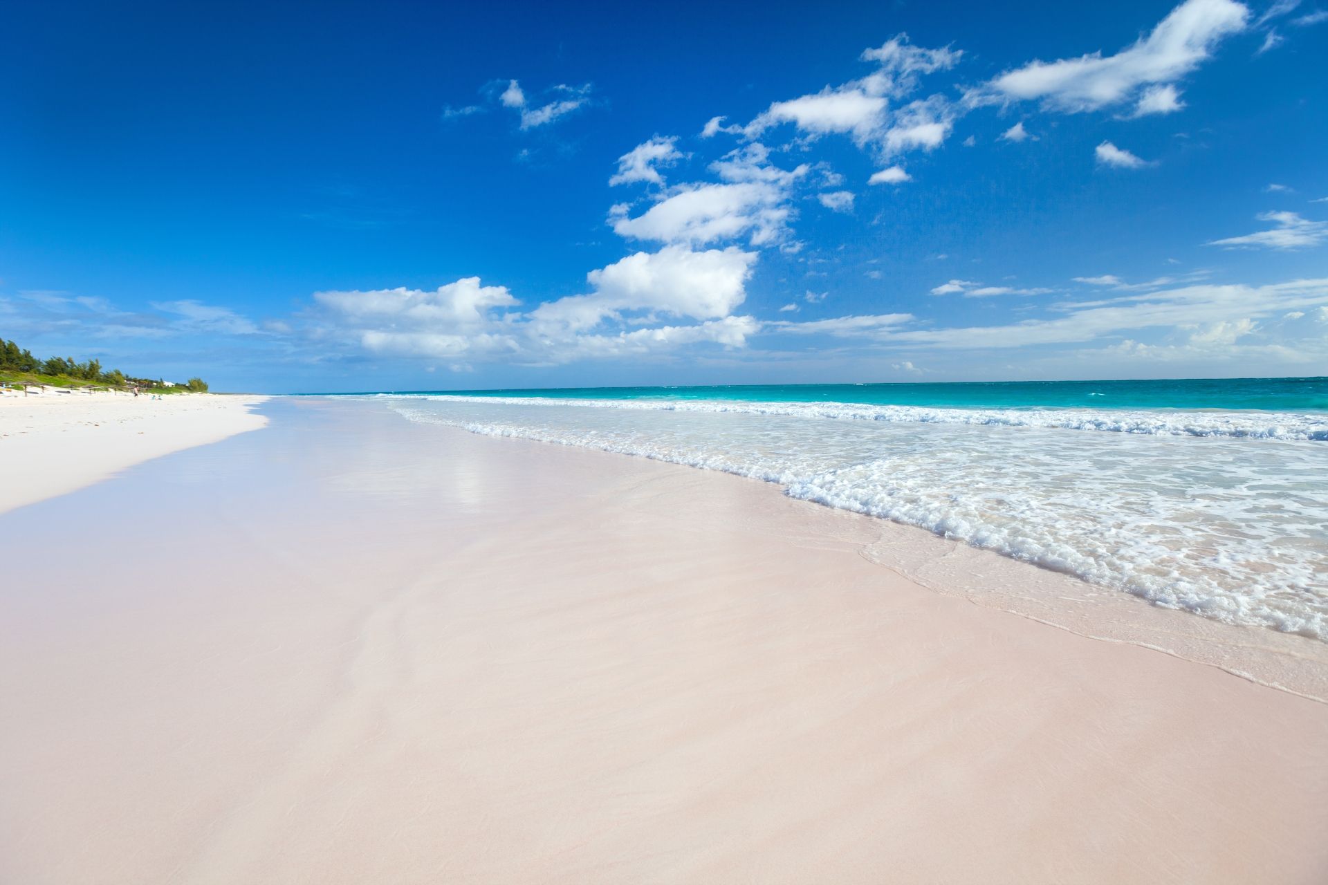bahama-harbour-island-shutterstock-alex-shalamov