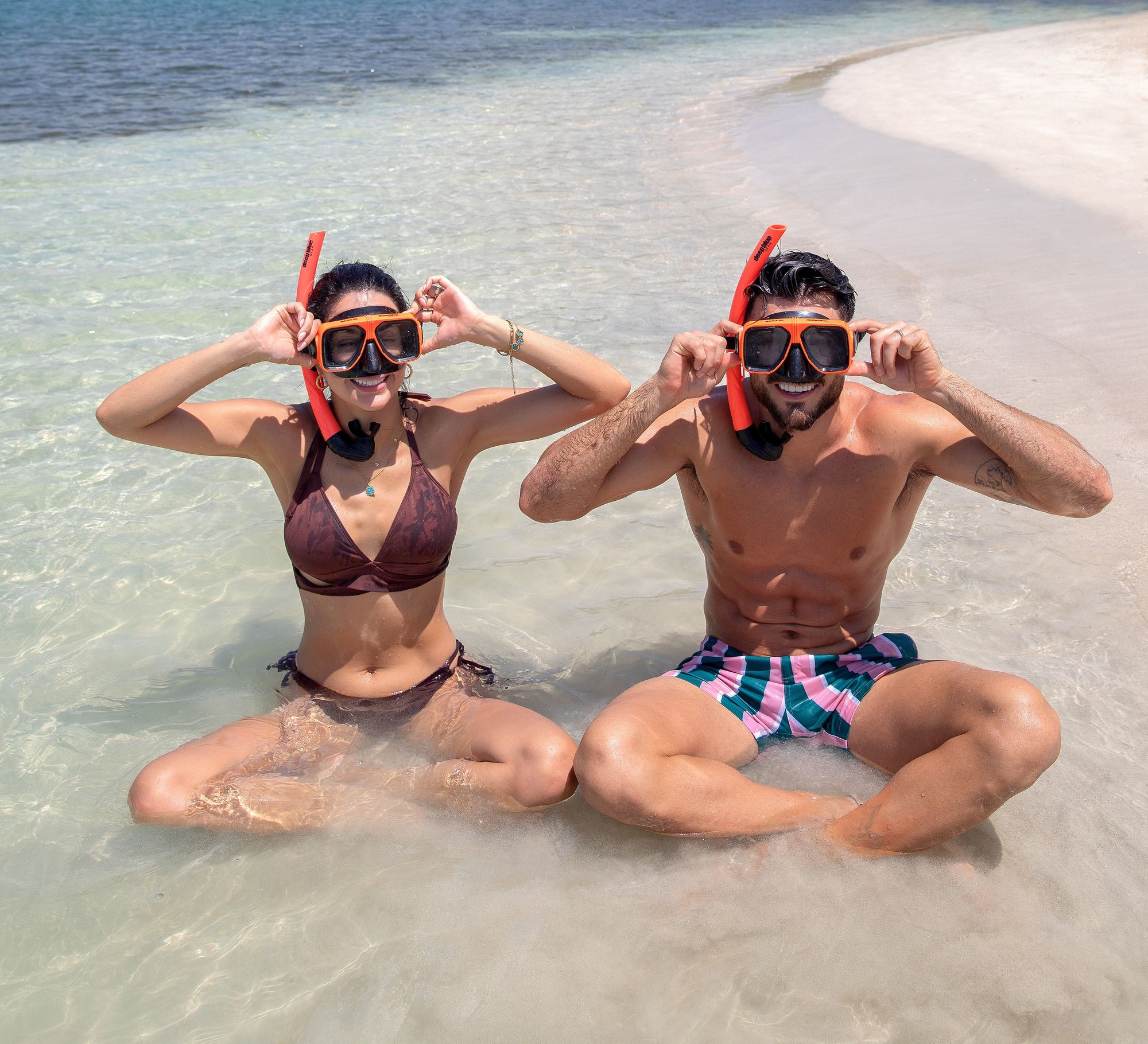 beach-couple-1