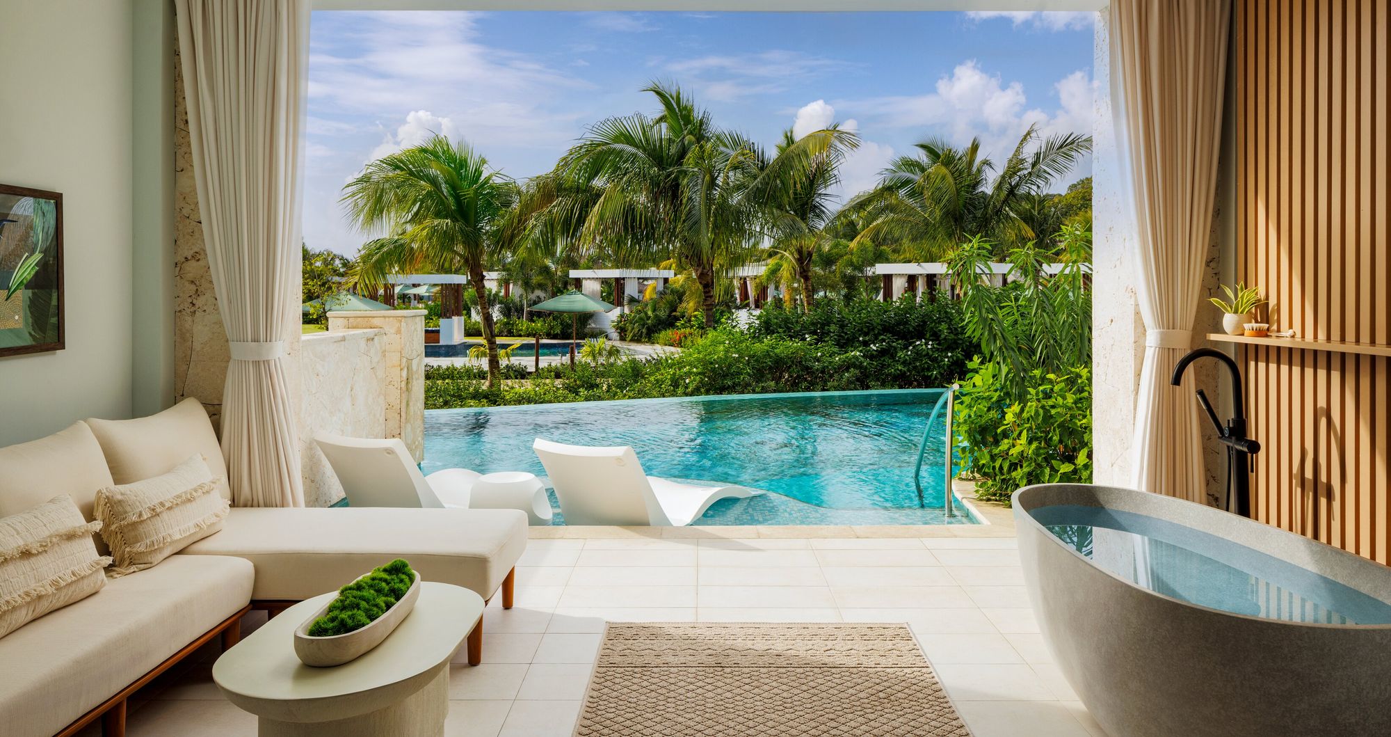 sandals-saint-vincent-room-1SUP-patio