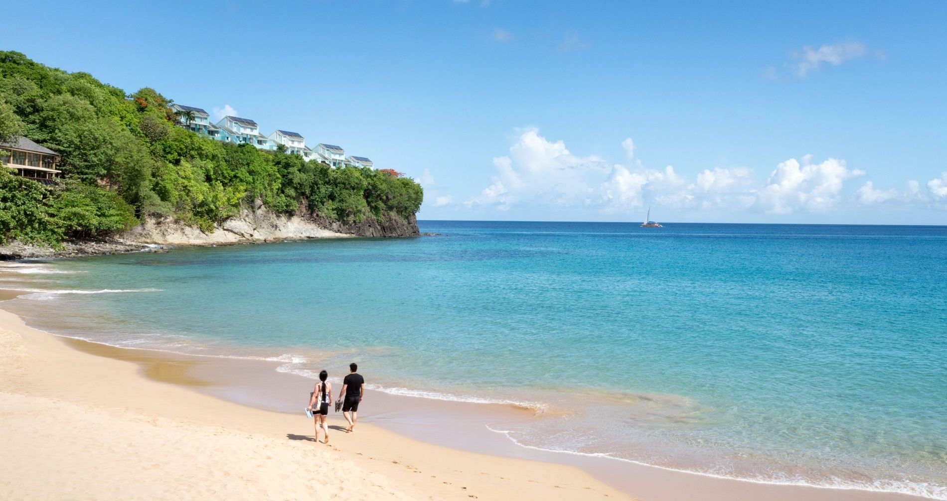 sandals-st-lucian-couple-beach