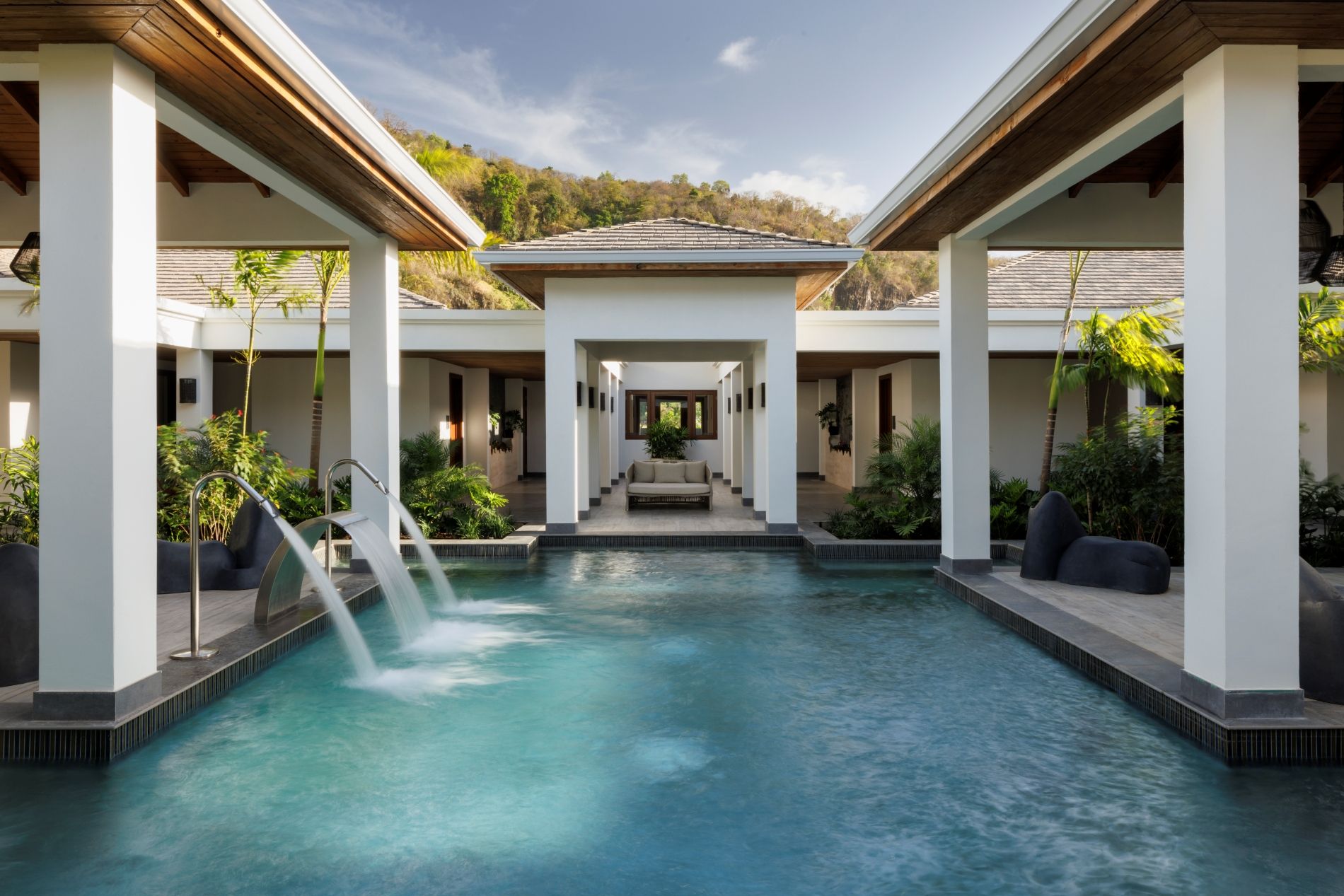 sandals-st-vincent-red-lane-spa-comp03