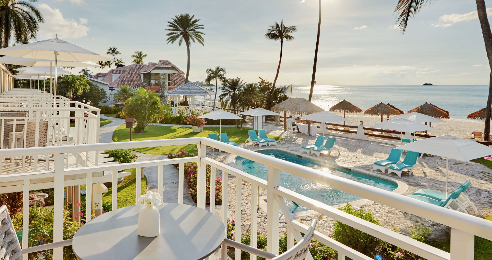 Web-Version-SAT-Room-GB-Balcony