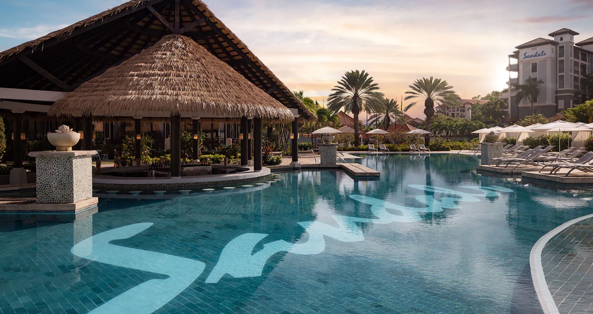 sandals-grenada-swim-up-bar