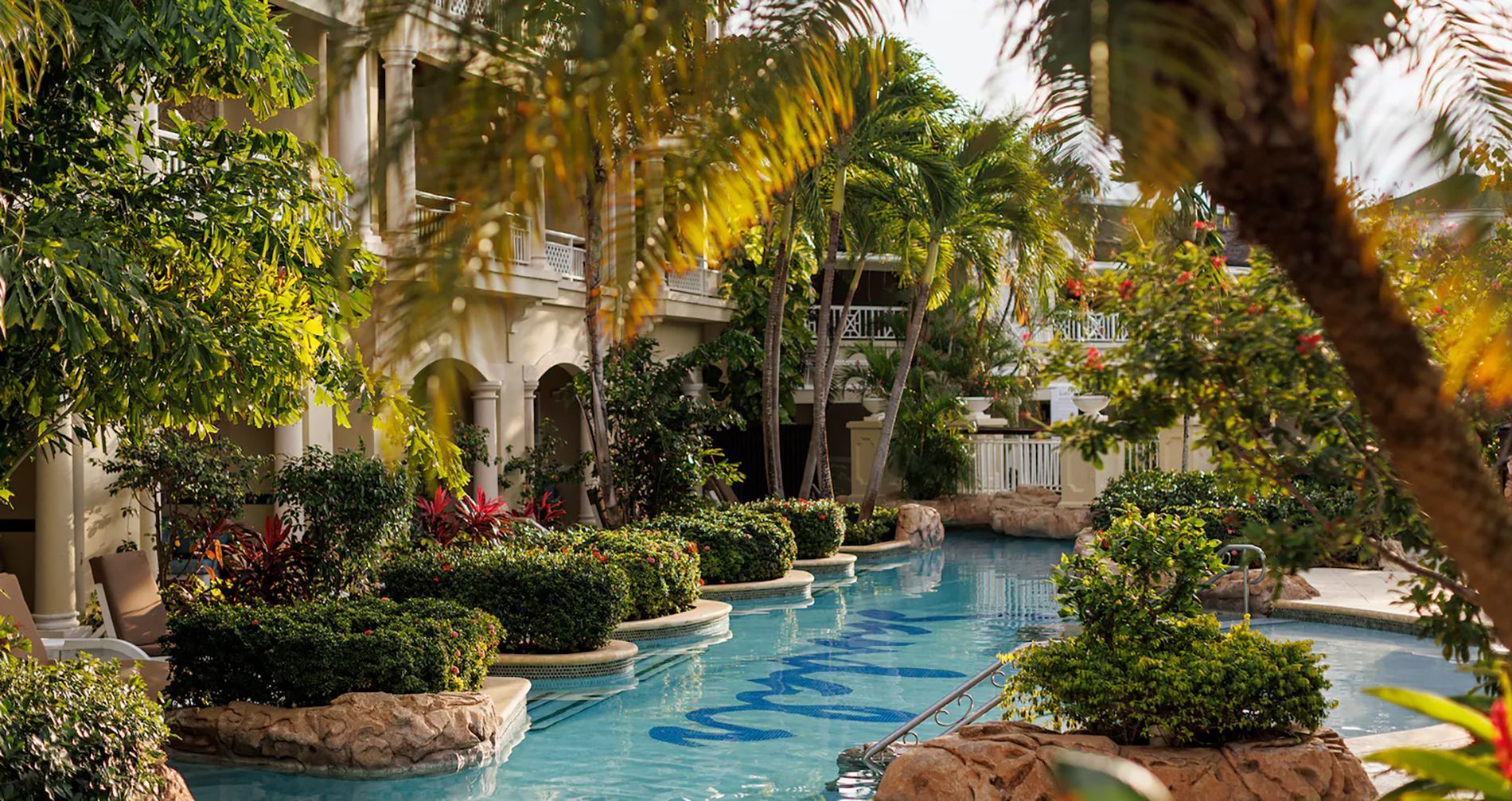 sandals-royal-caribbean-swim-up-rooms-jamaica--2-