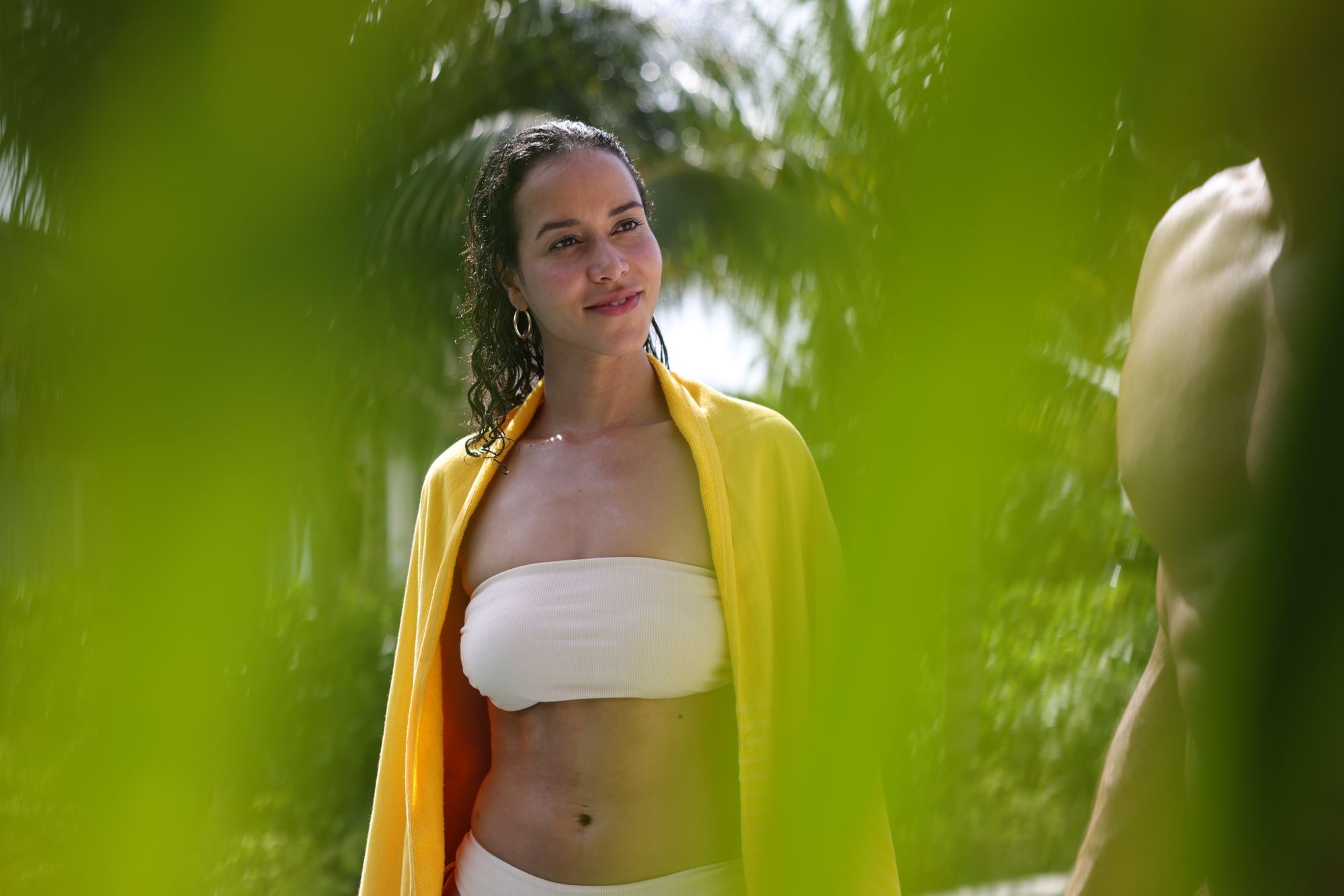 couple on tropical vacation