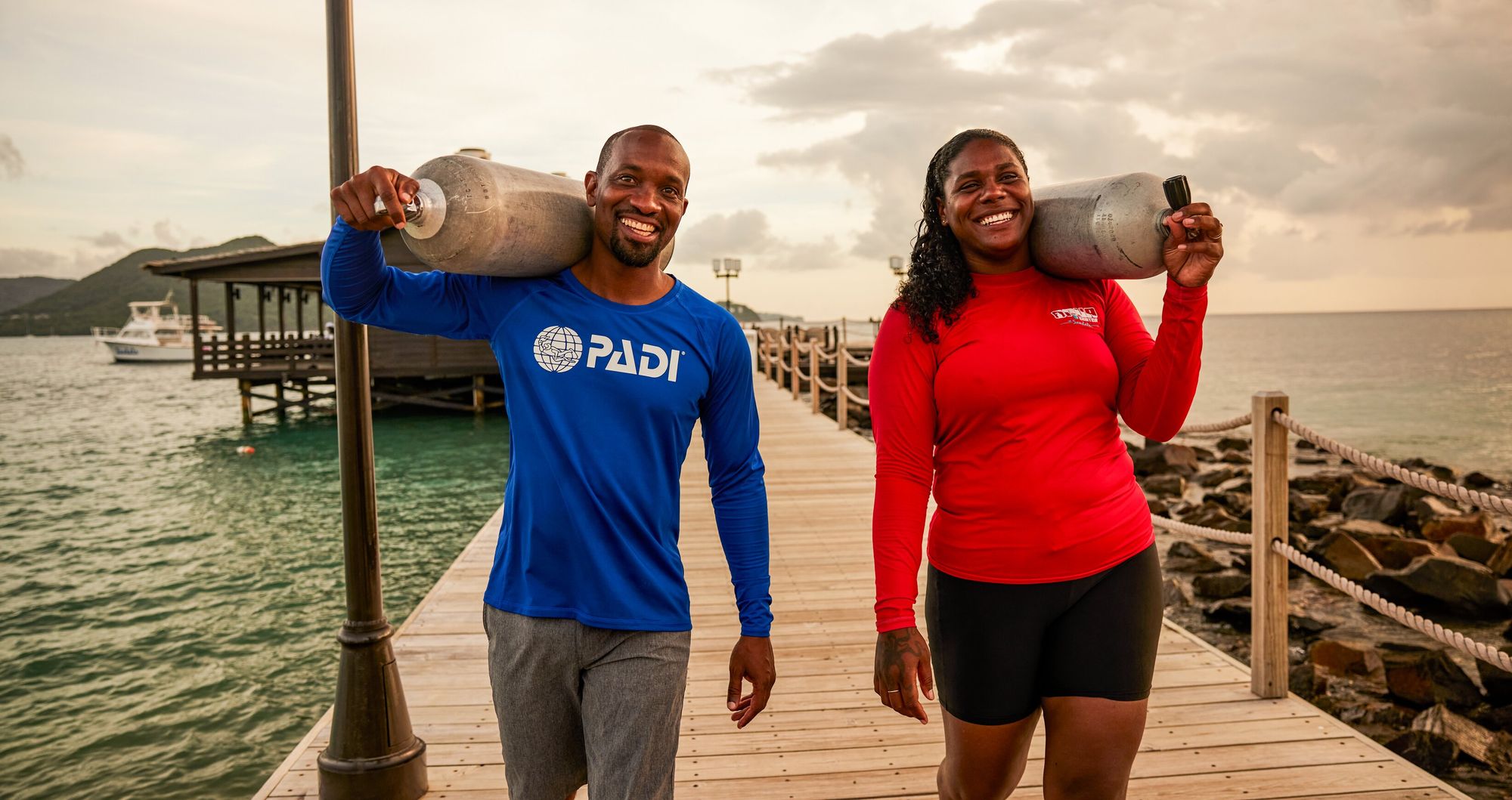 Web-Version-Saint-Lucia-Scuba-PADI-Instructors-Walking-Tanks-12