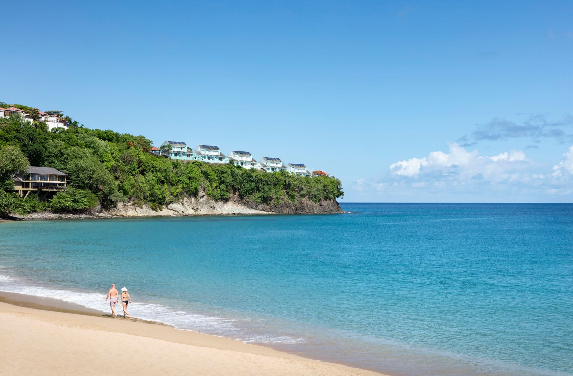 JPG-Version-Sandals-Regency-La-Toc-Beach-Couple-Bluff