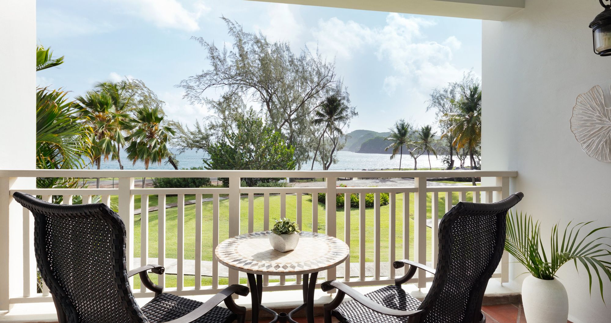 Web-Version-SGL-Room-LX-Balcony