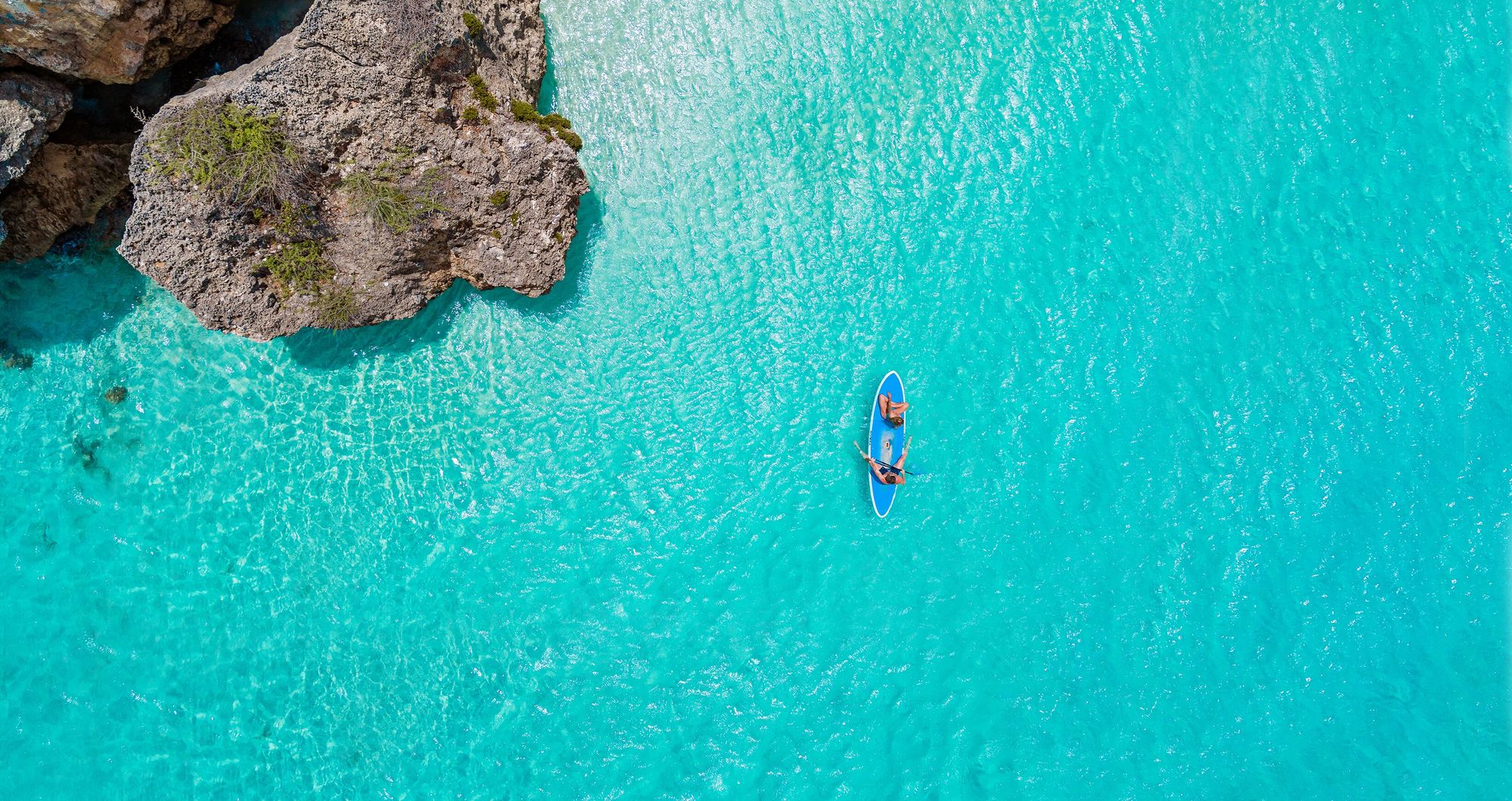Web-Version-SCR-Drone-Cas-Abao-Beach-Paddle-Board-Birds-eye-1