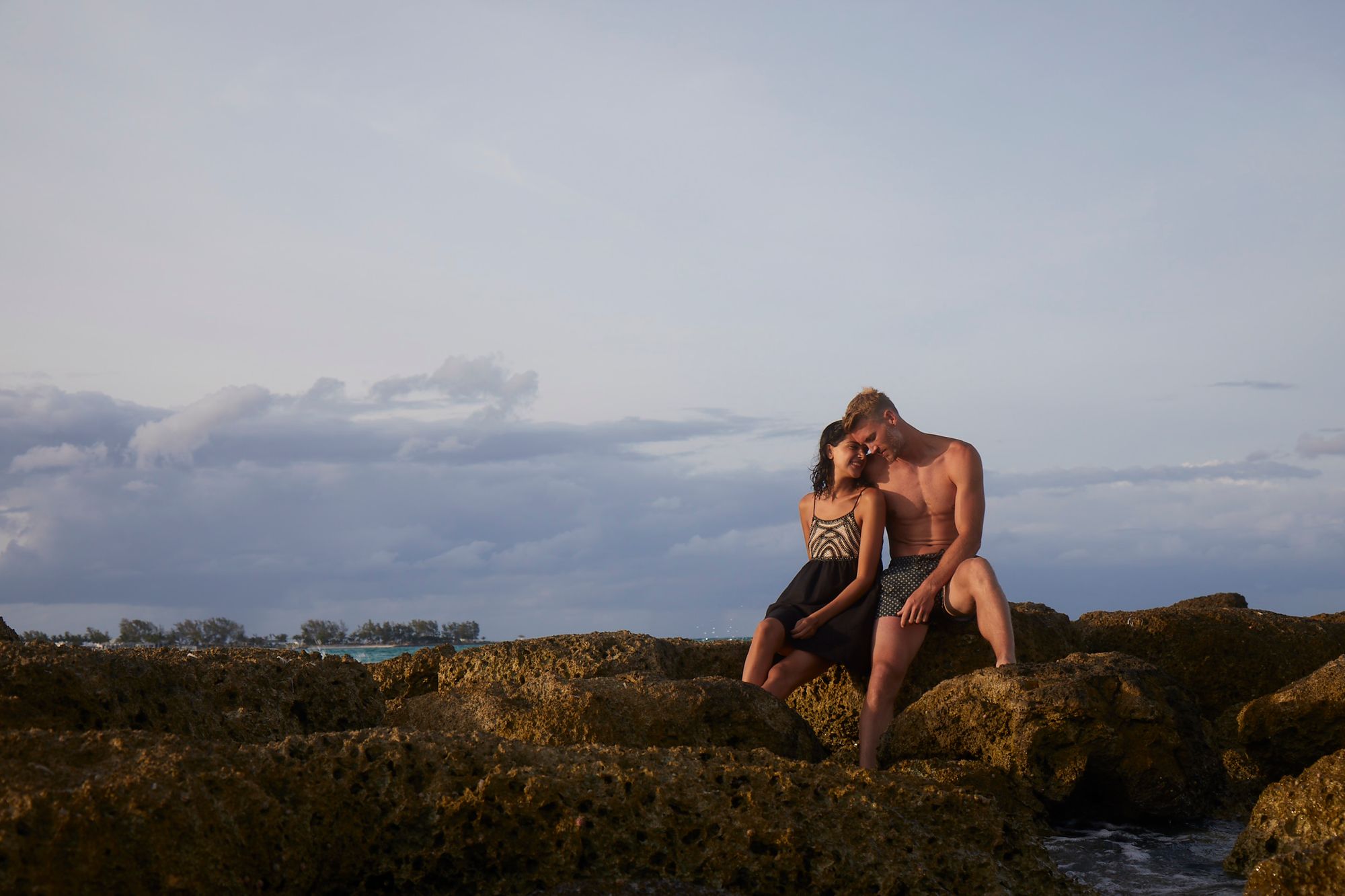 SRB-Lifestyle-On-the-Rocks