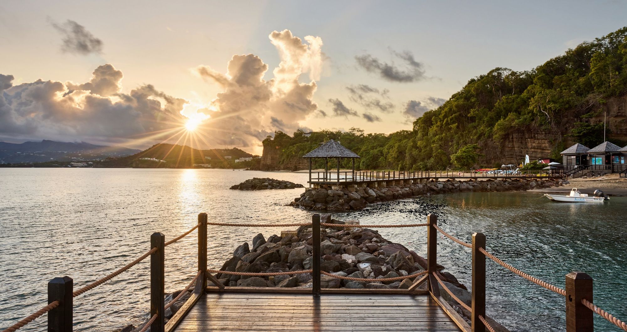 Web-Version-SLS-Grounds-Pier